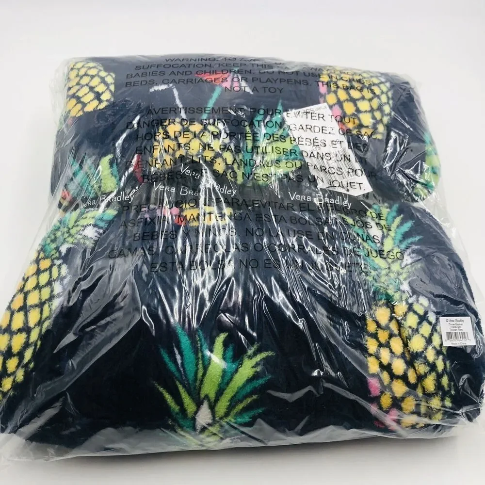 Brand New Vera Bradley Fleece Throw Blanket Toucan Party Pineapples Warm Blanket
